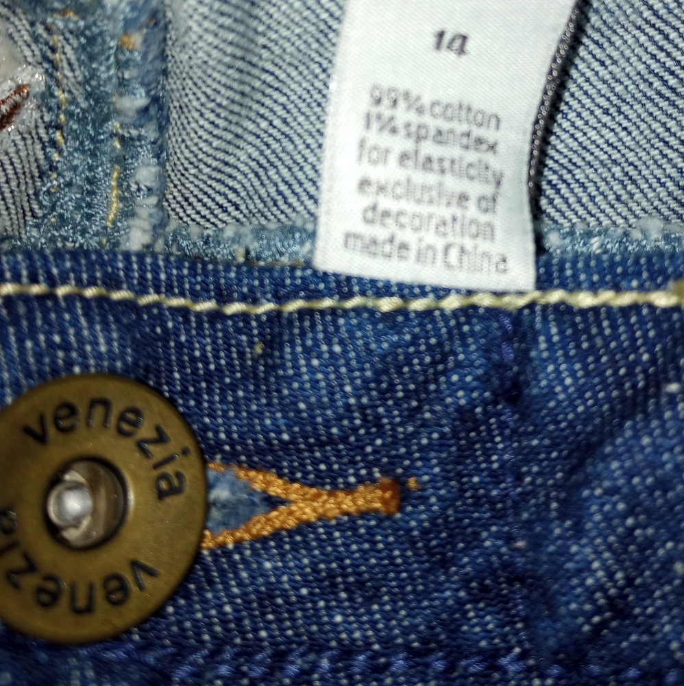 NWOT SEXY BLUE JEANS Gorgeous Embroidered Flower Accents VENEZIA 14 99% Cotton - Picture 16 of 16